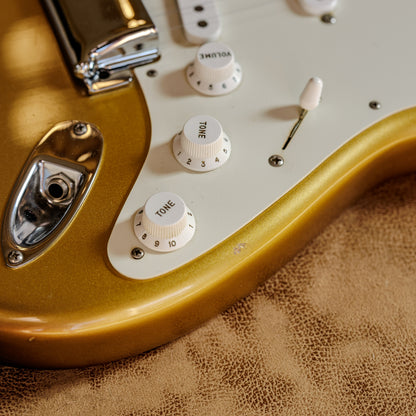 Fender American Original '50s Stratocaster with Maple Fretboard 2018 - 2021 - Aztec Gold