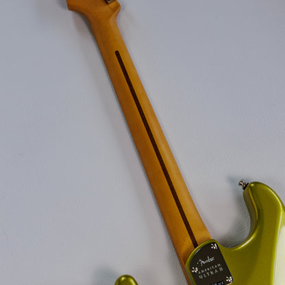 Fender American Ultra II Stratocaster with Maple Fretboard 2024 - Present - Solar Flare