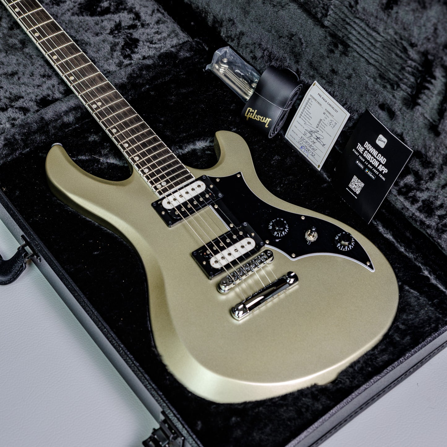 Gibson Victory 2024 - Present - Gold Mist Satin