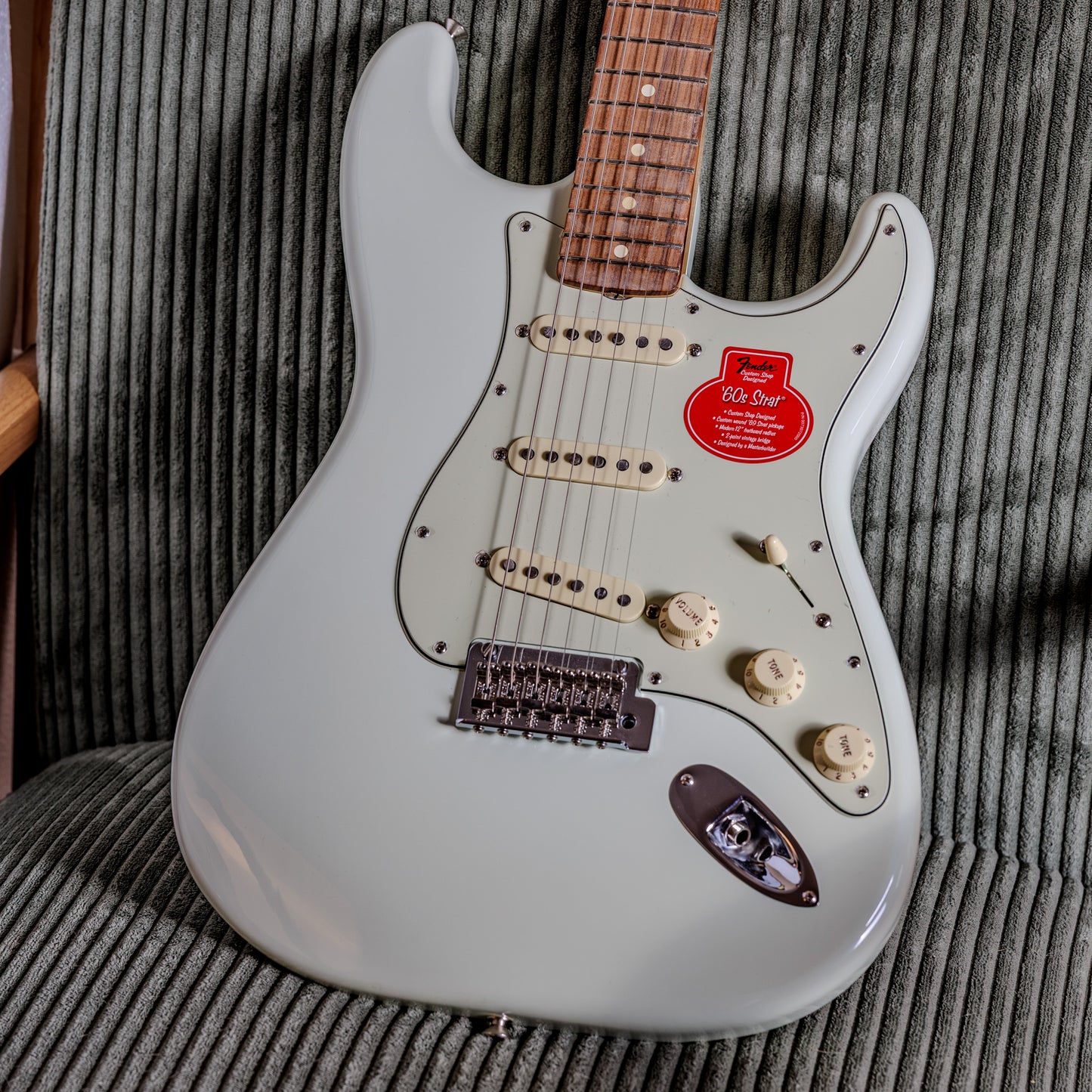 Fender Classic Player '60s Stratocaster with Pau Ferro Fretboard 2018 - Sonic Blue