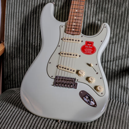Fender Classic Player '60s Stratocaster with Pau Ferro Fretboard 2018 - Sonic Blue