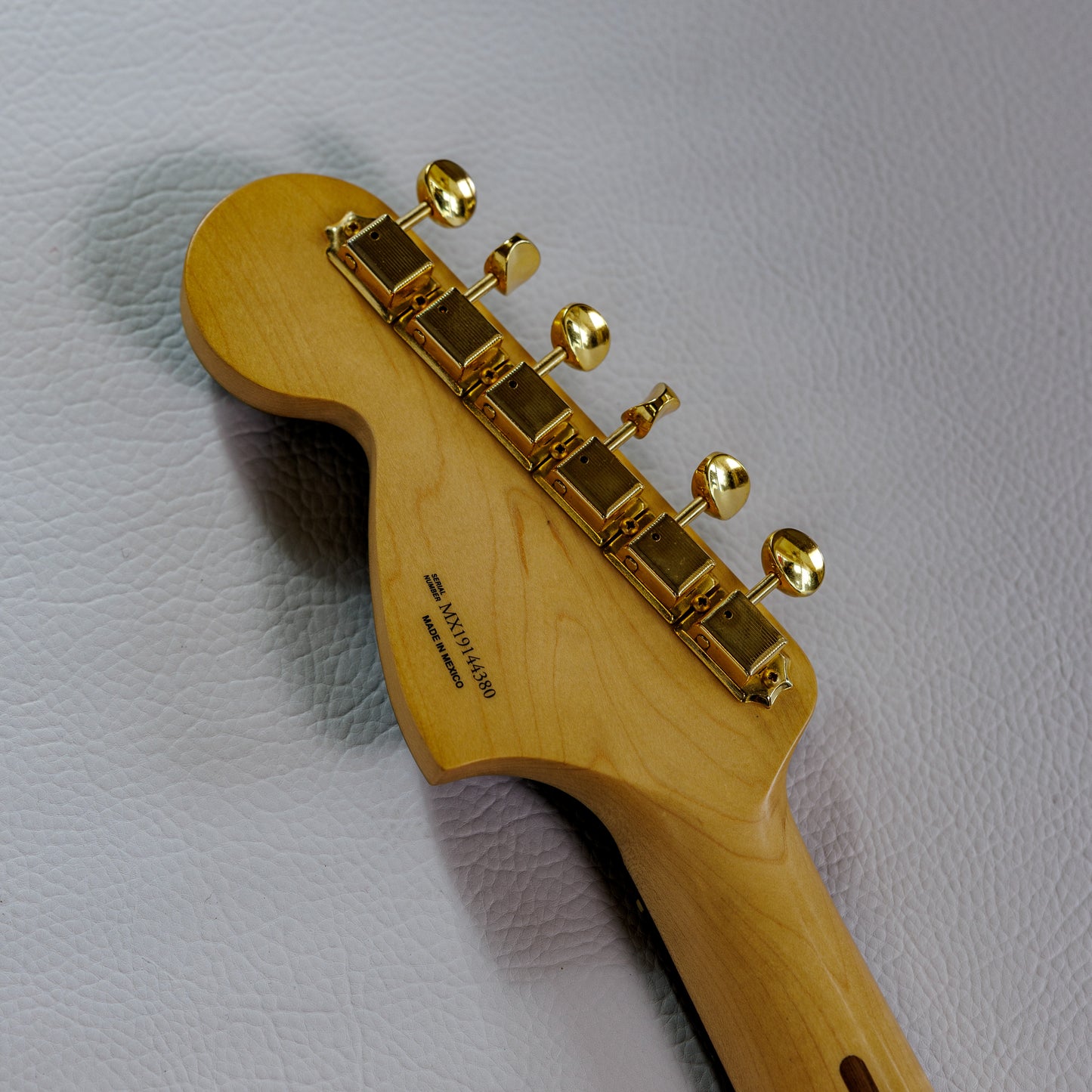 Fender FSR Mahogany Blacktop Stratocaster HHH 2019 - Olympic White