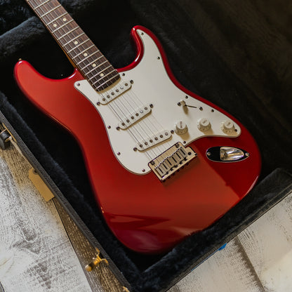 Fender American Standard Stratocaster with Rosewood Fretboard 1996 - Candy Apple Red