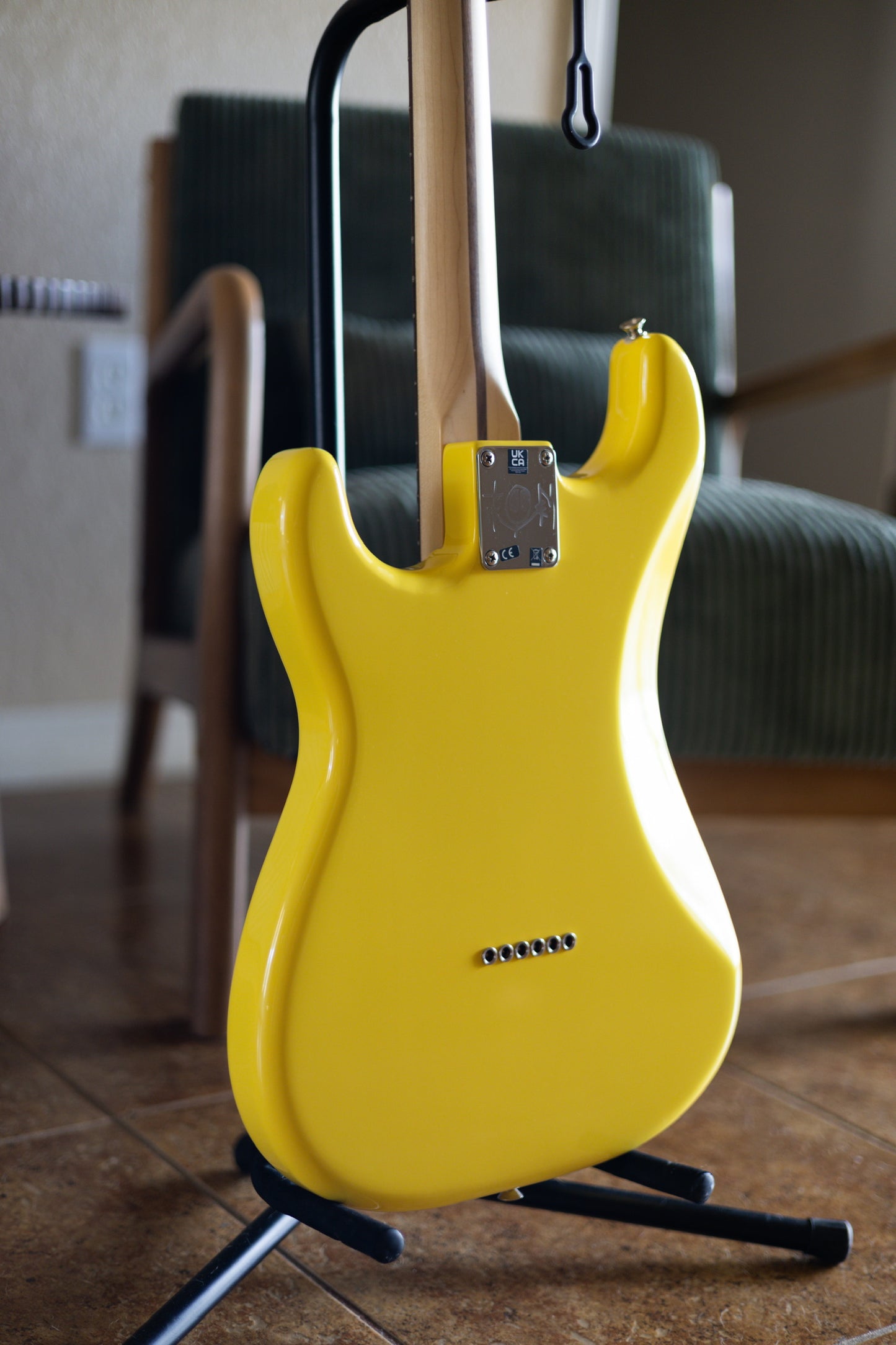 Fender Limited Edition Tom DeLonge Signature Stratocaster 2023 - Graffiti Yellow