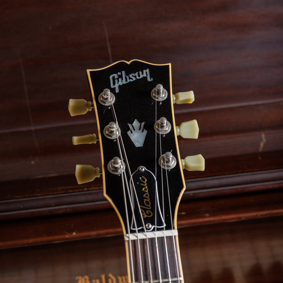Gibson Guitar Of The Week #2 Les Paul Classic Antique 2007 - Fireburst