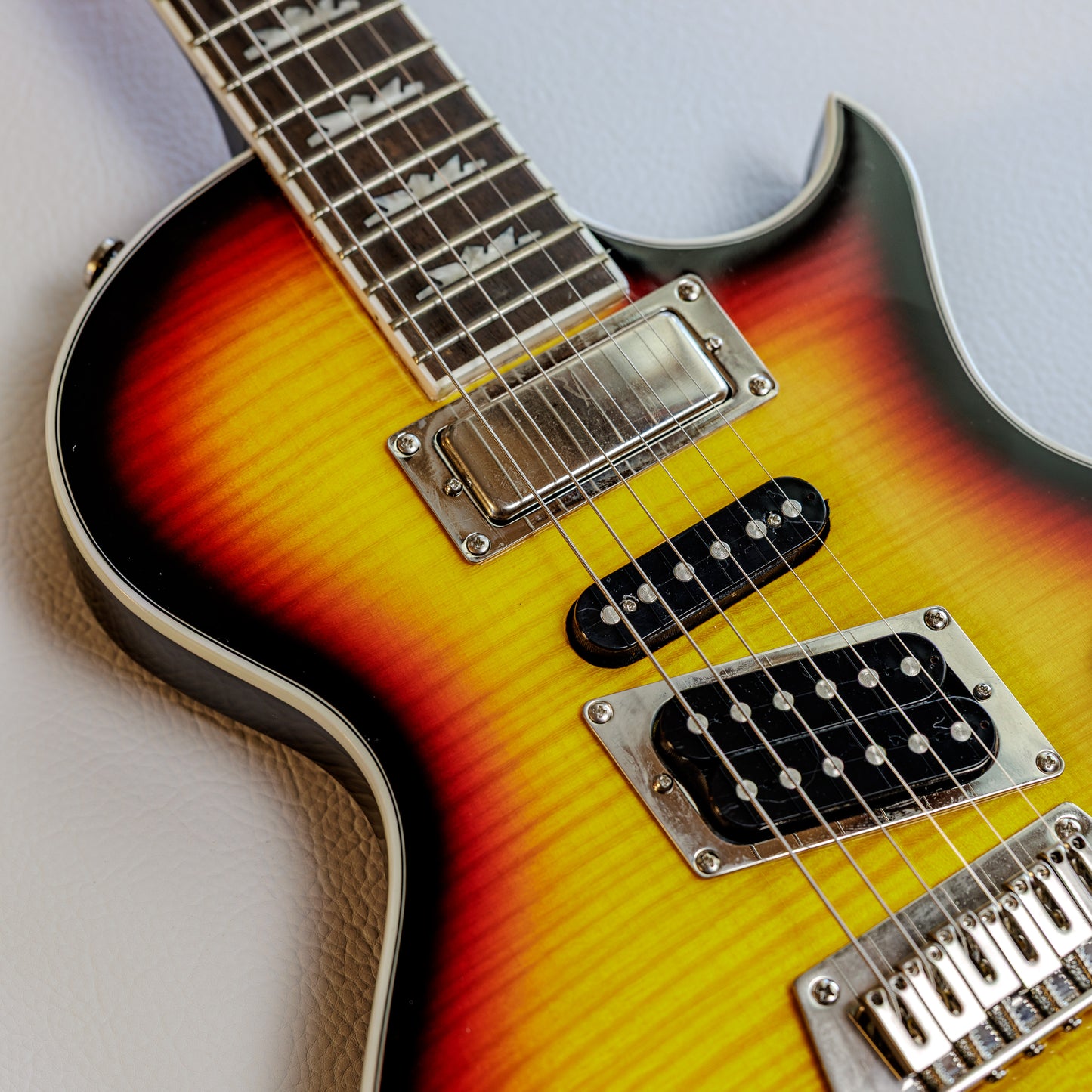 Epiphone Nighthawk Custom Reissue 2010 - 2013 - Fireburst