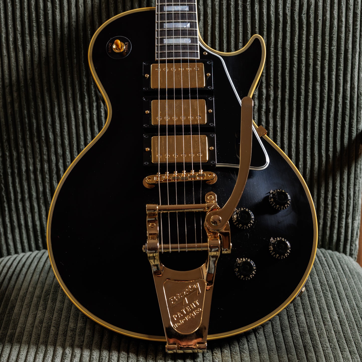 Gibson Custom Shop Historic 3-Pickup '57 Les Paul Custom Black Beauty Reissue with Bigsby 2026 - Ebony VOS