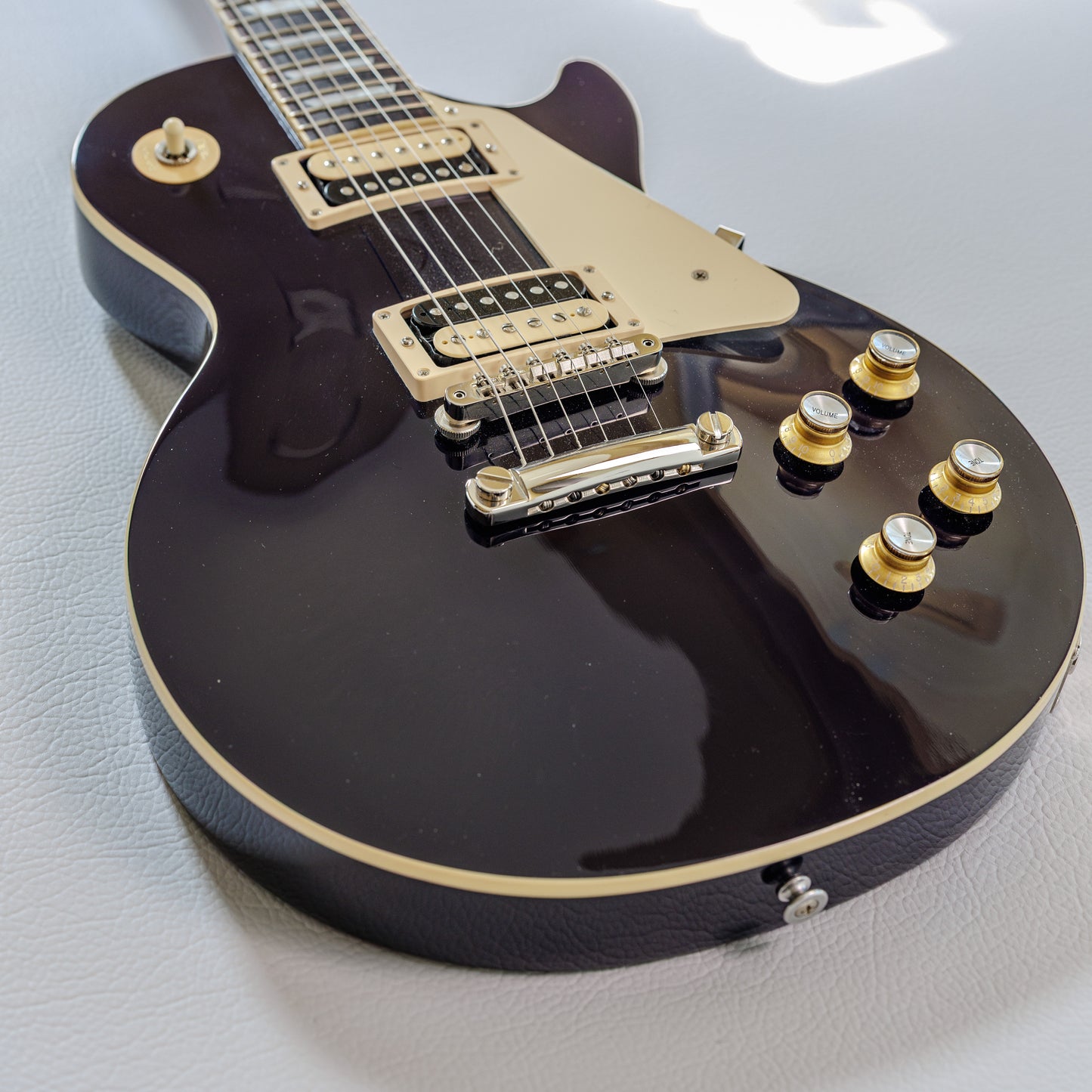 Gibson Les Paul Classic 2023 - Deep Purple
