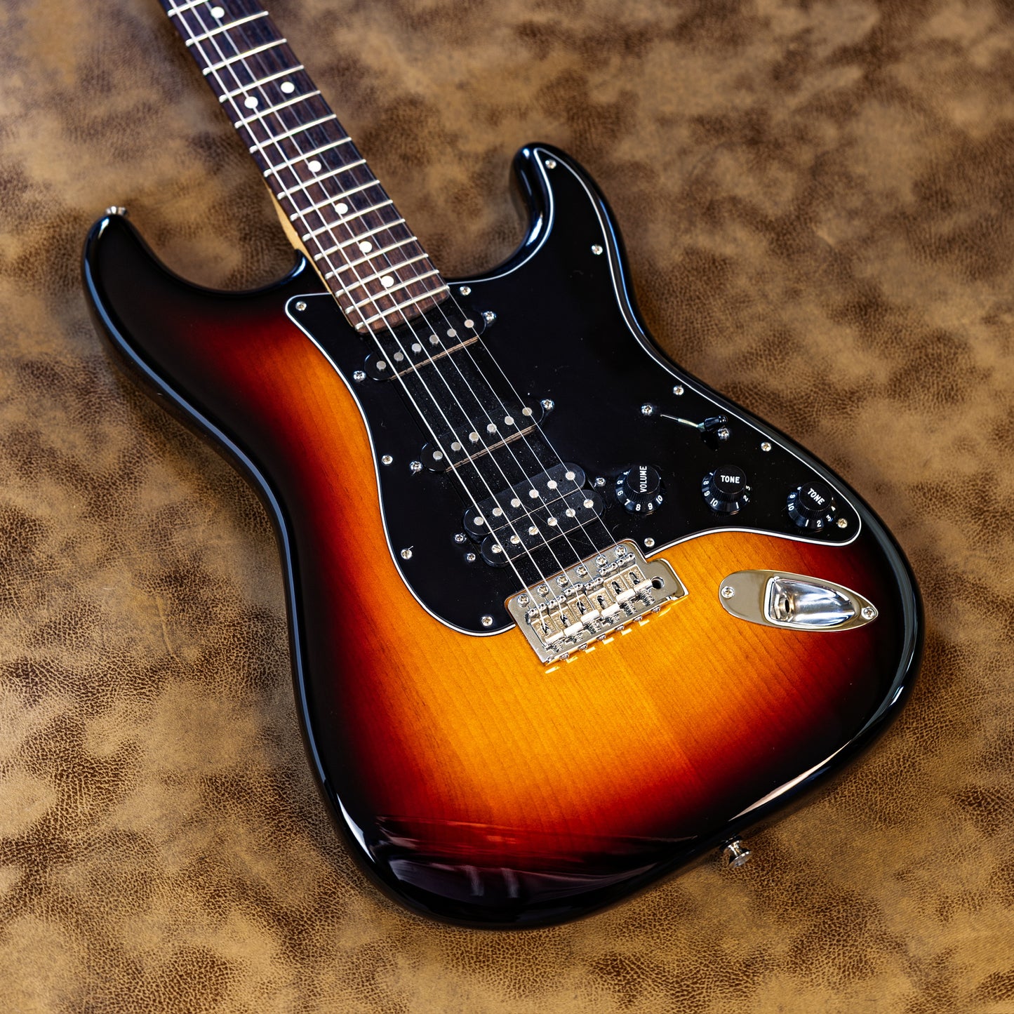Fender American Special Stratocaster HSS with Rosewood Fretboard 2010 - 2018 - 3-Color Sunburst