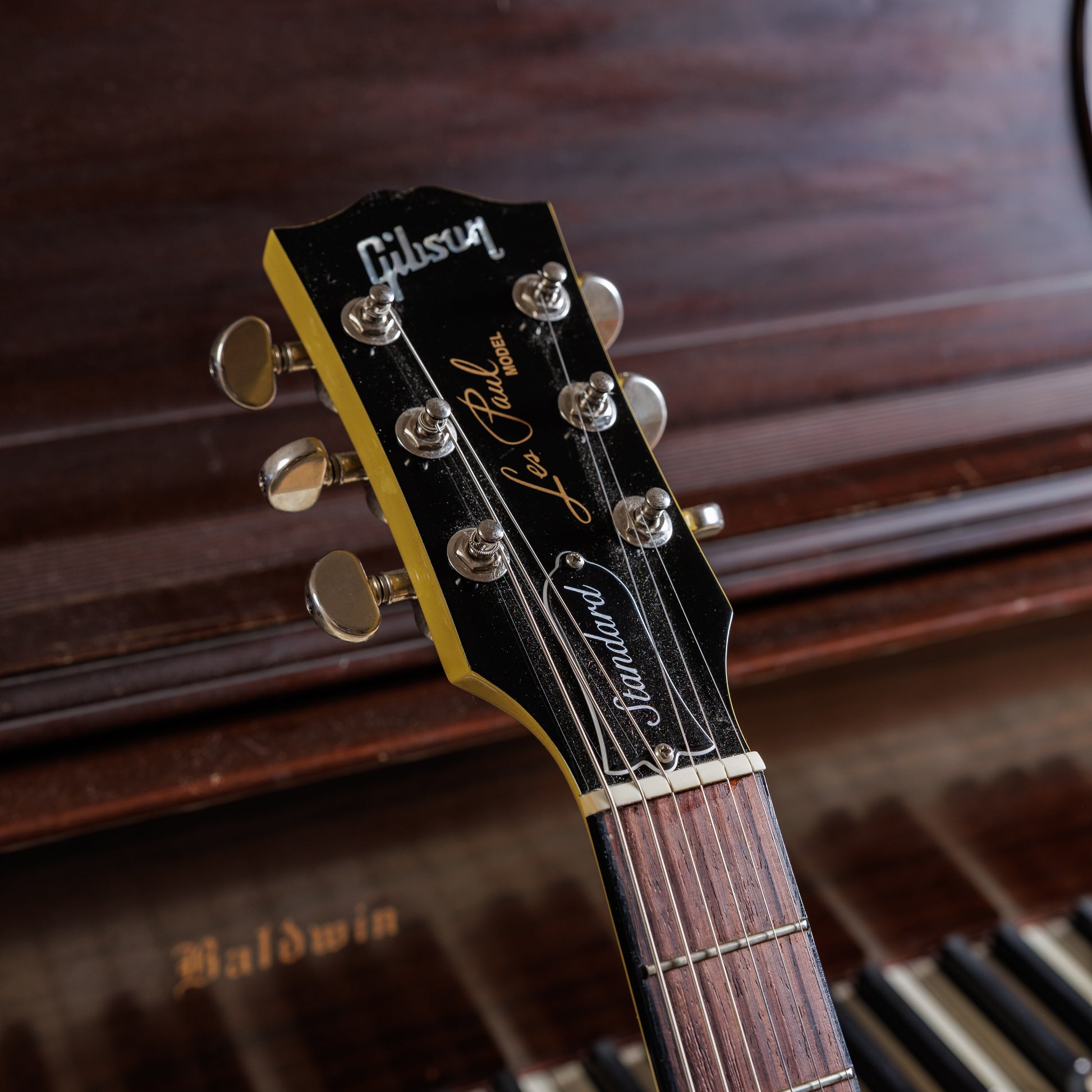 Gibson Les Paul Standard '60s Mahogany Top 2025 - TV Yellow
