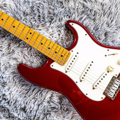 Fender American Standard Stratocaster with Maple Fretboard 1991 - Frost Red