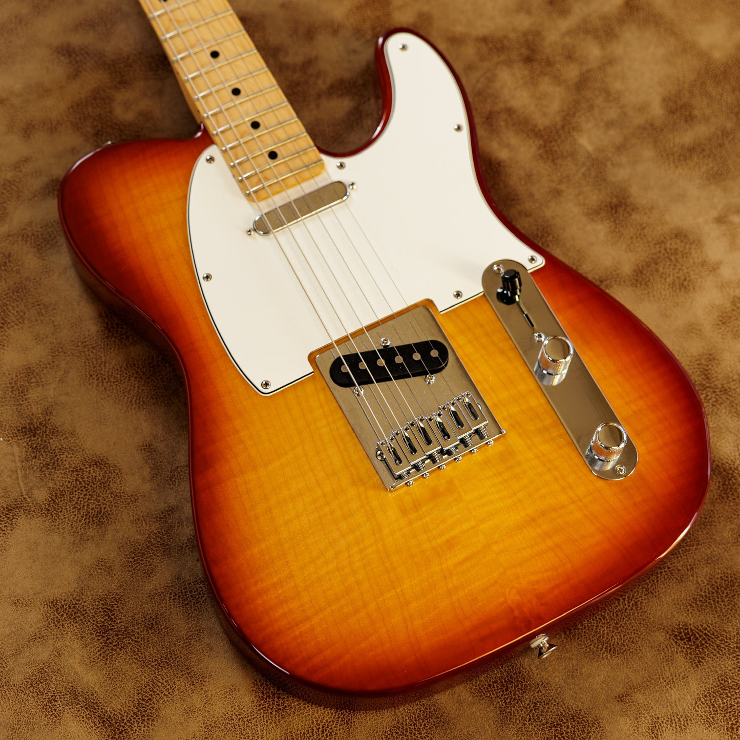 Fender Player Telecaster Plus Top 2019 - Sienna Sunburst