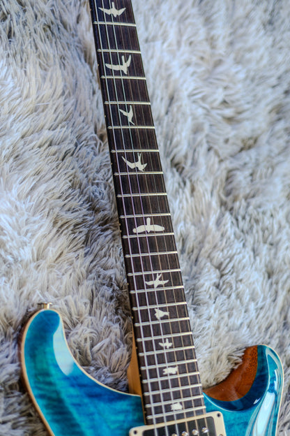 PRS CE 24 Semi-Hollow 2019 - 2020 - Blue Matteo