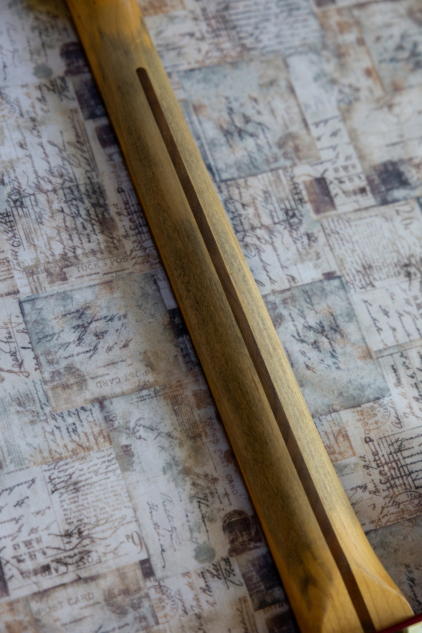 Fender Standard Stratocaster Satin with Maple Fretboard 2003 - 2006 - Candy Apple Red