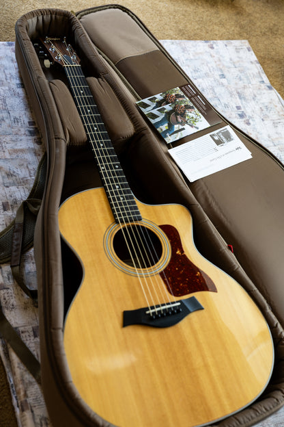 Taylor 214ce with ES-T Electronics 2009 - 2016 - Natural