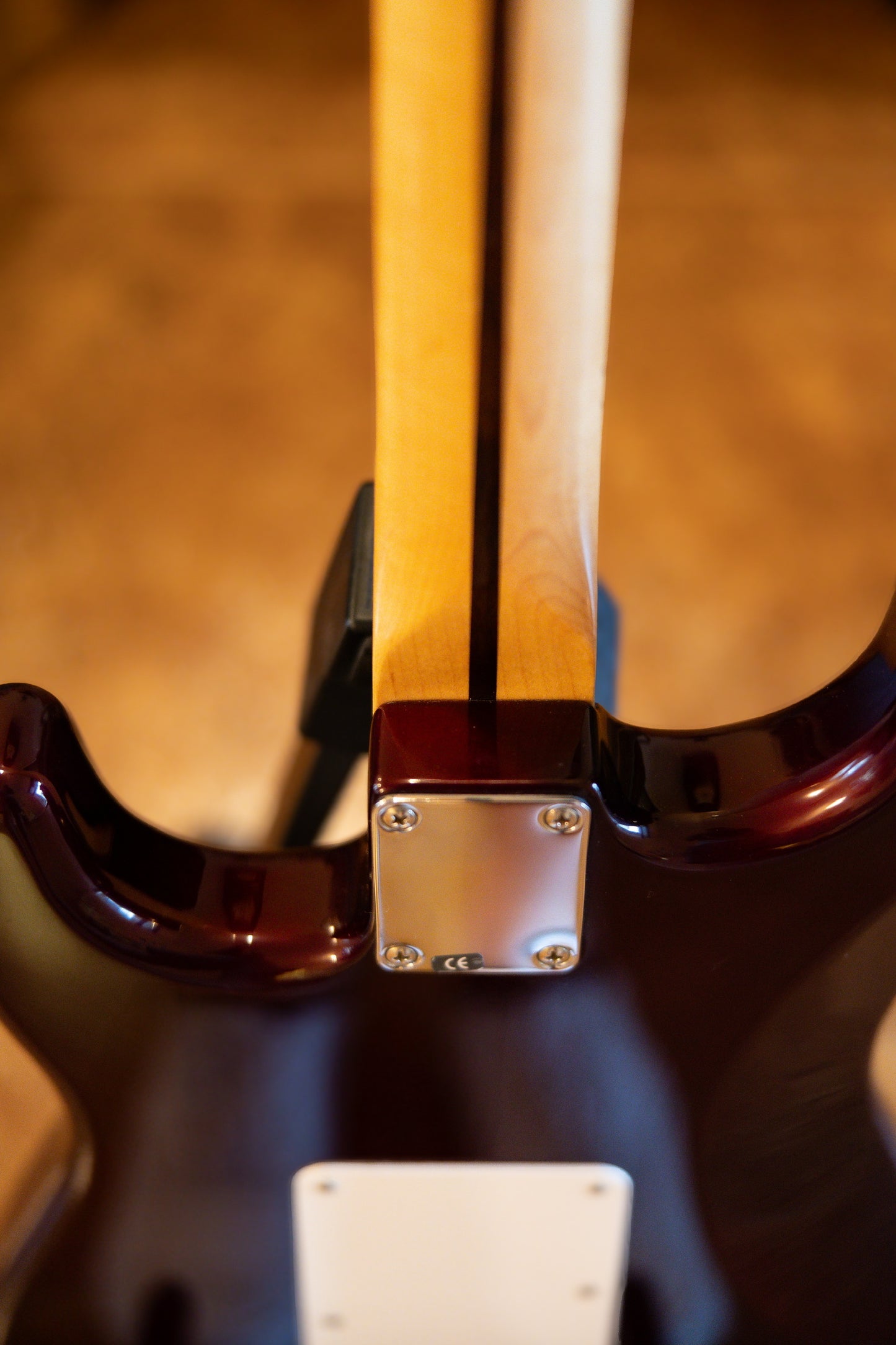 Fender Standard Stratocaster with Maple Fretboard 2006 - 2014 - Midnight Wine