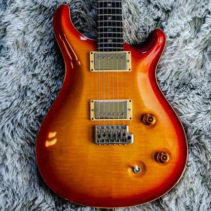 PRS CE 22 Maple Top Tremolo 1994 - 2004 - Cherry Sunburst