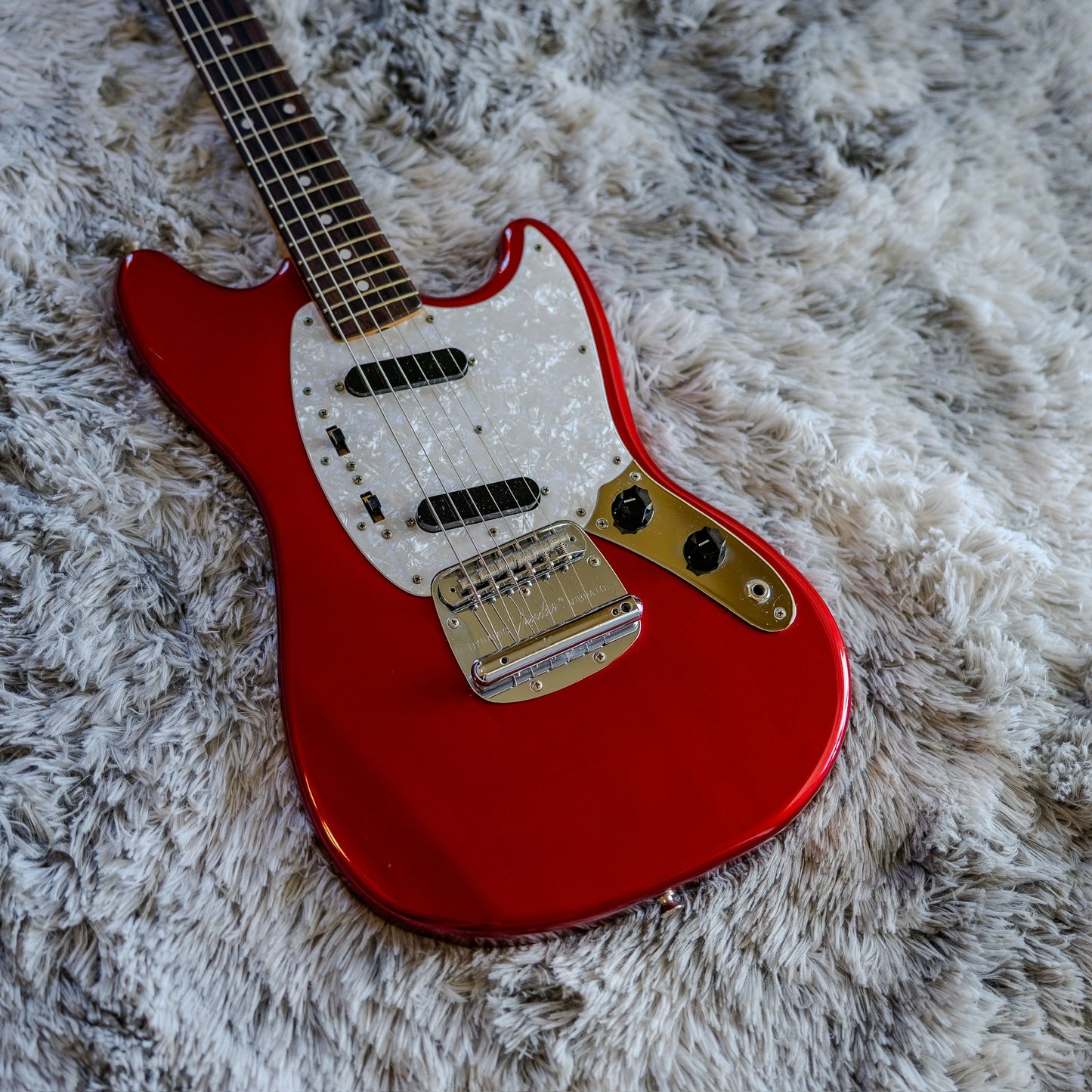 Fender MG-69 Mustang Reissue MIJ