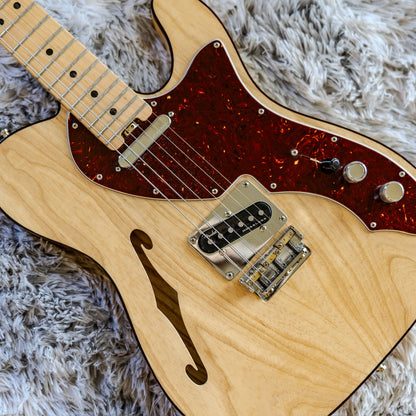 Fender American Elite Telecaster Thinline with Maple Fretboard 2016 - 2019 - Natural
