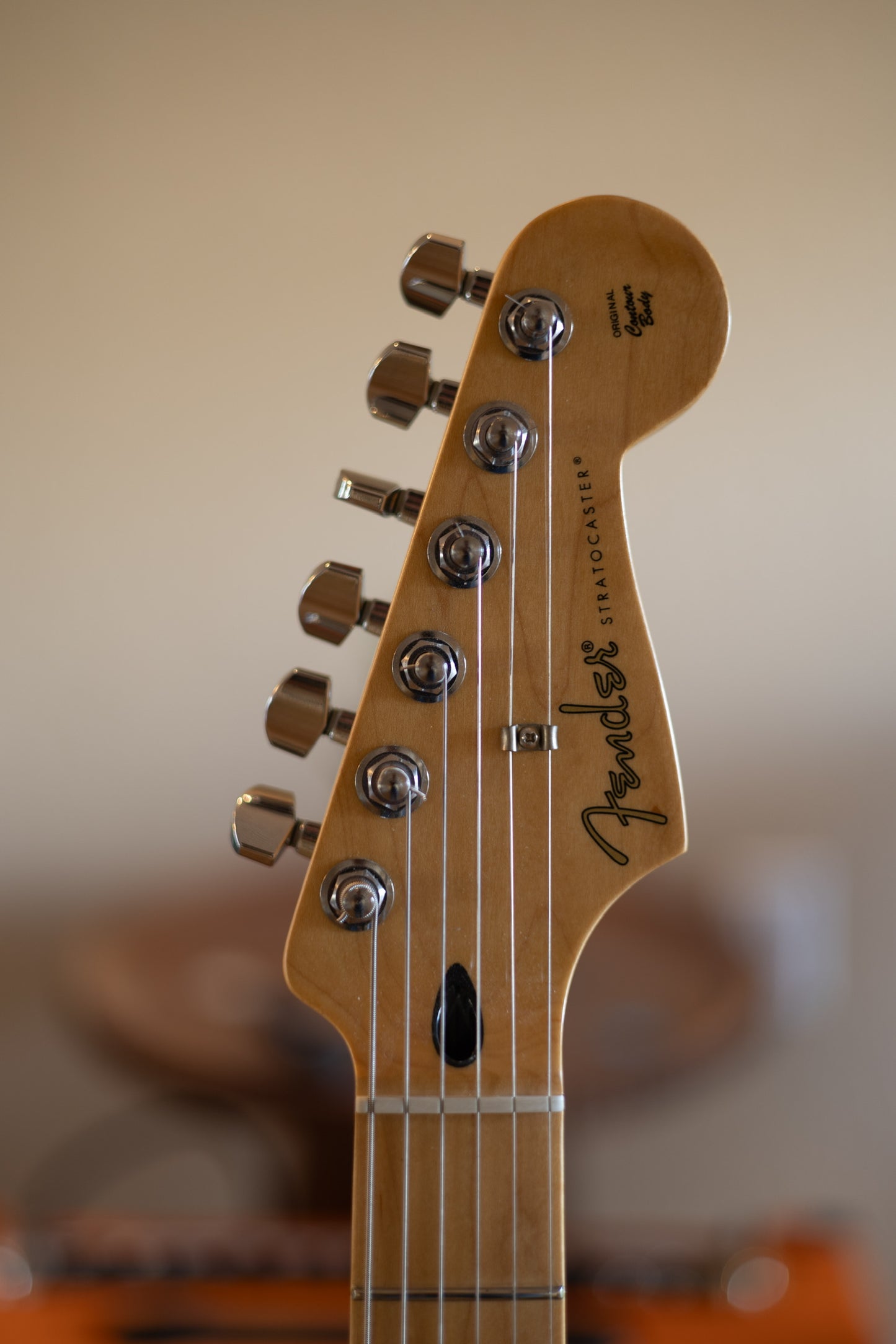 Fender Player Stratocaster Plus Top with Maple Fretboard 2019 Aged Cherry Burst