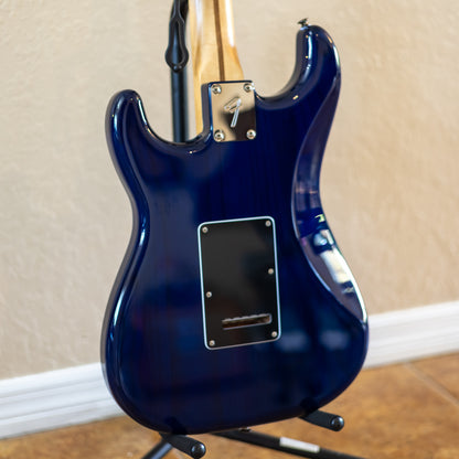 STUNNING Fender Player Stratocaster HSS Plus Top with Maple Fretboard 2019 - 2021 - Blue Burst