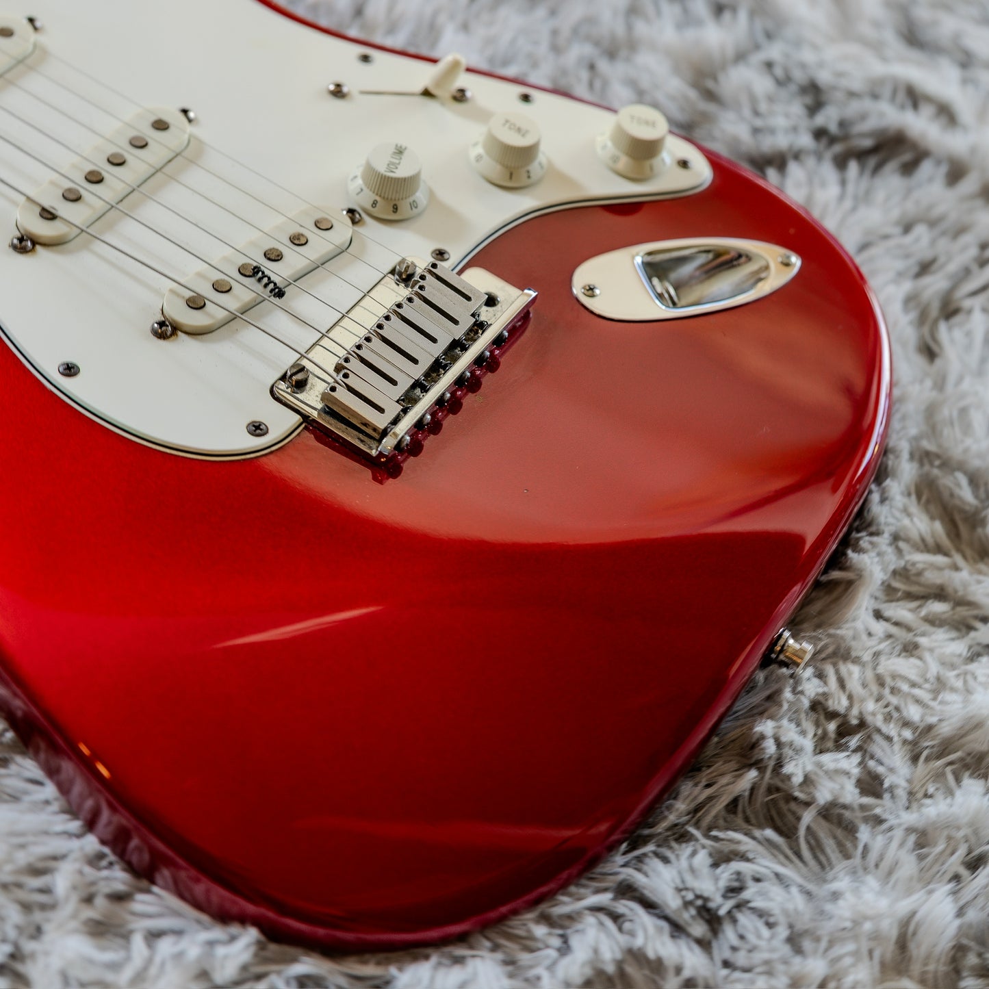 50th Anniversary Fender American Standard Stratocaster with Rosewood Fretboard 1996 - 1998 - Candy Apple Red