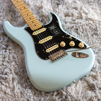 Fender Player Stratocaster HSS with Maple Fretboard 2021 - Sonic Blue
