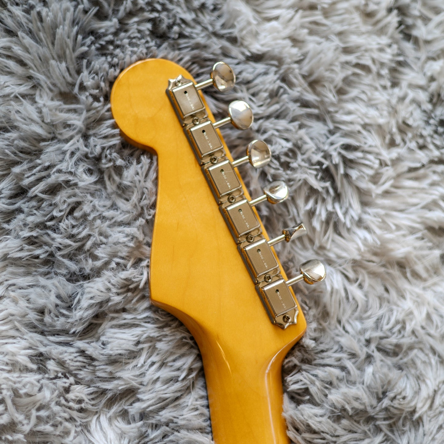 MINTY Fender American Vintage II '61 Stratocaster 2022 - Present - Fiesta Red