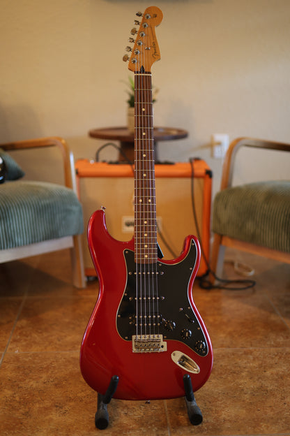 Fender FSR Limited Edition Standard Stratocaster HSS with Rosewood Fretboard 2010s - Candy Red Burst