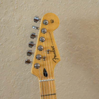 STUNNING Fender Player Stratocaster HSS Plus Top with Maple Fretboard 2019 - 2021 - Blue Burst
