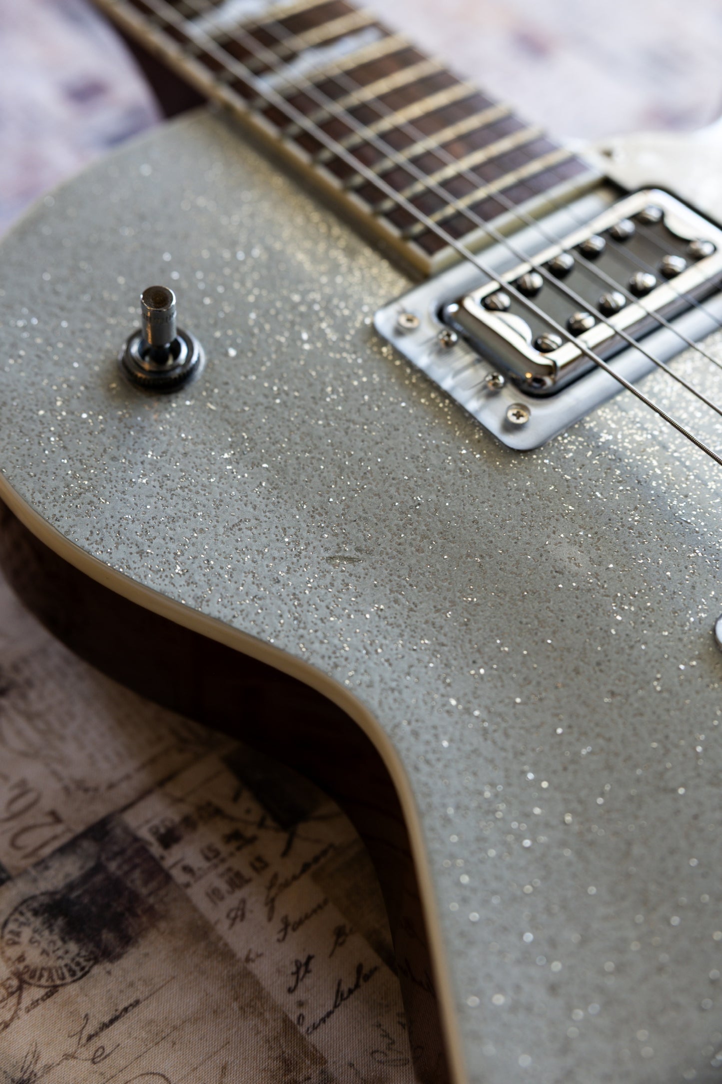 Gretsch G5439T Electromatic Pro Jet with Black Top Filter'Tron Pickups and Bigsby 2014 - 2017 - Silver Sparkle