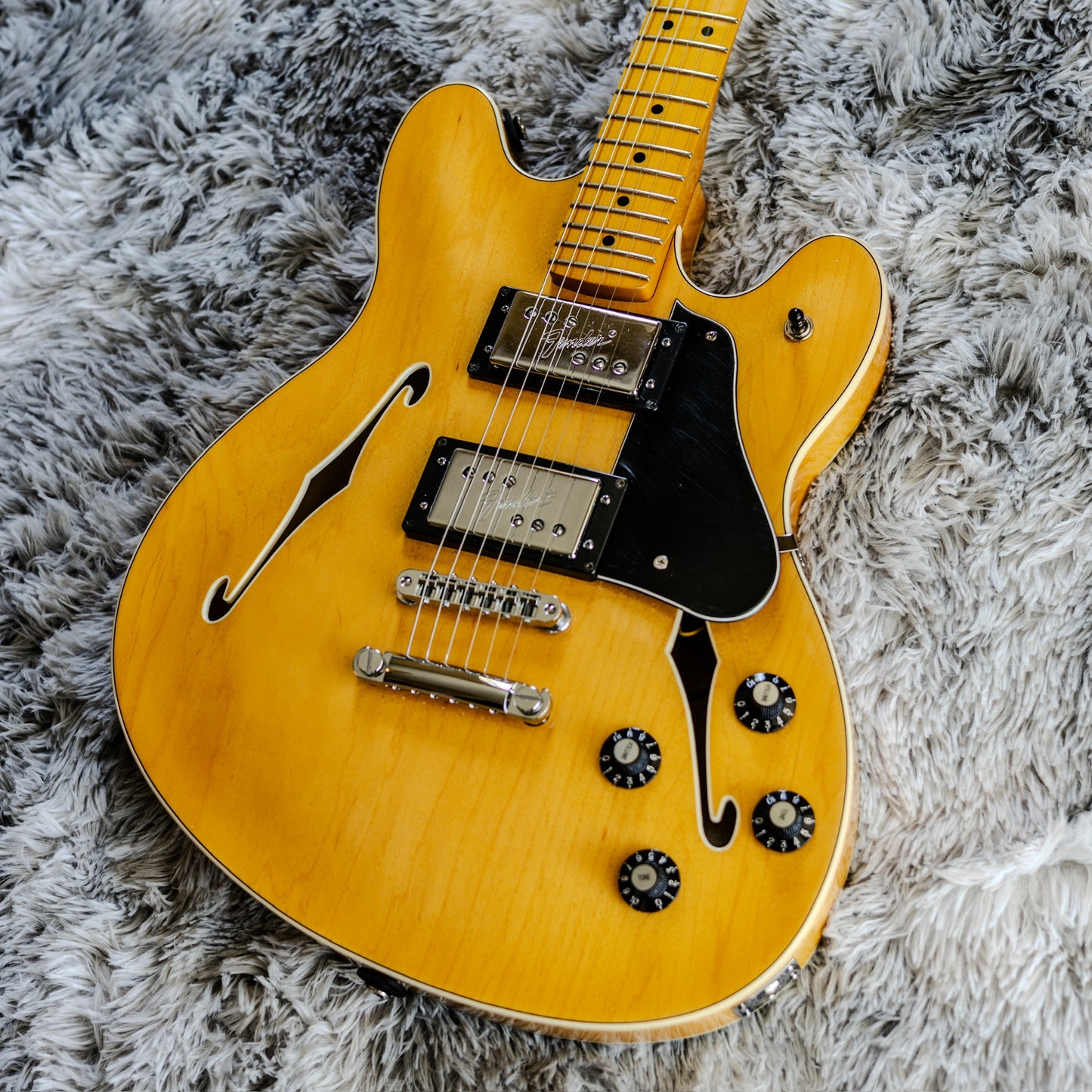 UPGRADED Fender Modern Player Starcaster Guitar 2014 - 2017 - Natural