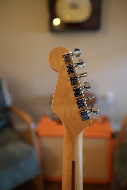 Fender Standard Stratocaster with Maple Fretboard 2006 - 2014 - Midnight Wine