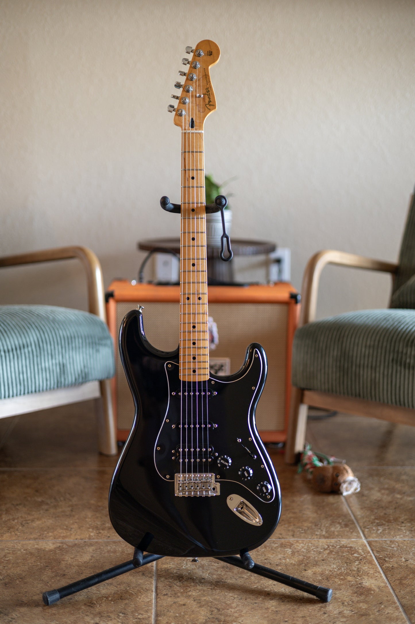 Fender Special Edition Standard HSS Stratocaster with Maple Fretboard 2018 - Black