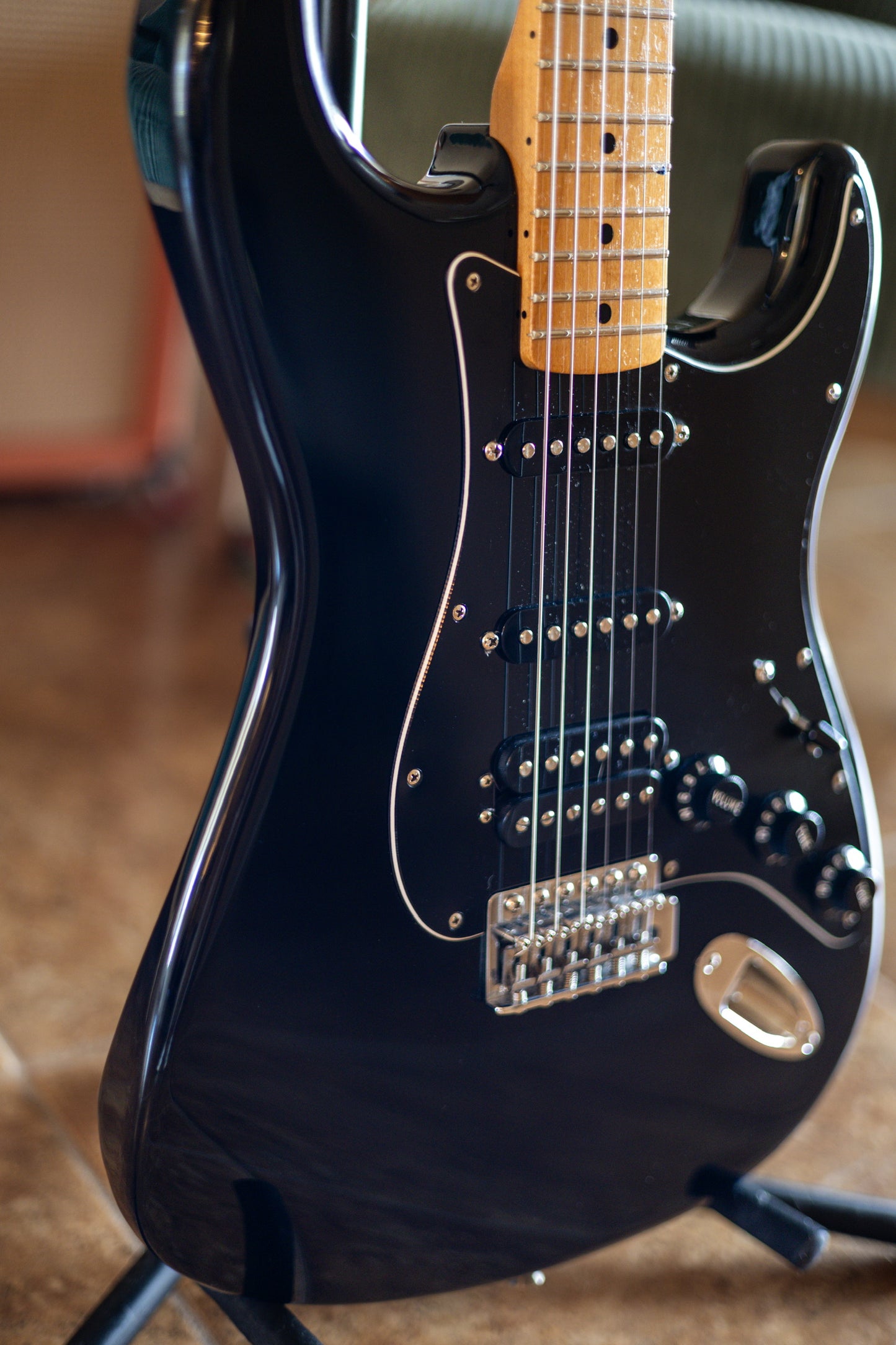 Fender Special Edition Standard HSS Stratocaster with Maple Fretboard 2018 - Black