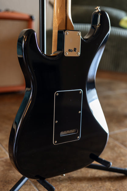 Fender Special Edition Standard HSS Stratocaster with Maple Fretboard 2018 - Black