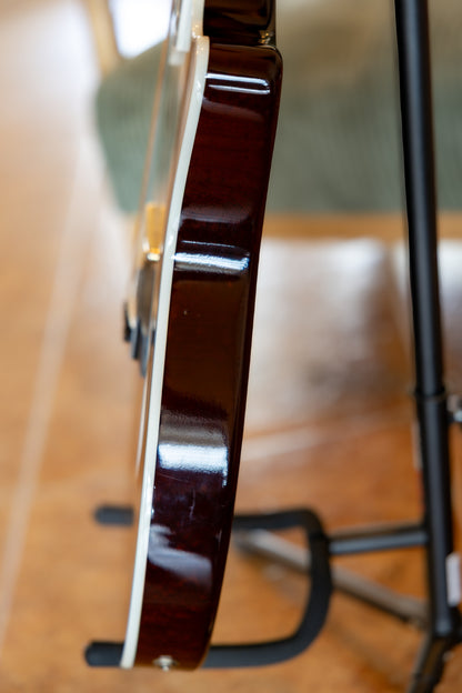 Taylor T5-C4 Custom Walnut 2005 - 2013 - Walnut Shaded Edgeburst