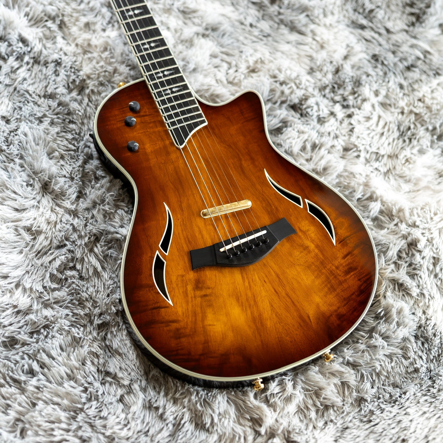 Taylor T5z Custom K with Koa Top 2014 - Present - Shaded Edgeburst