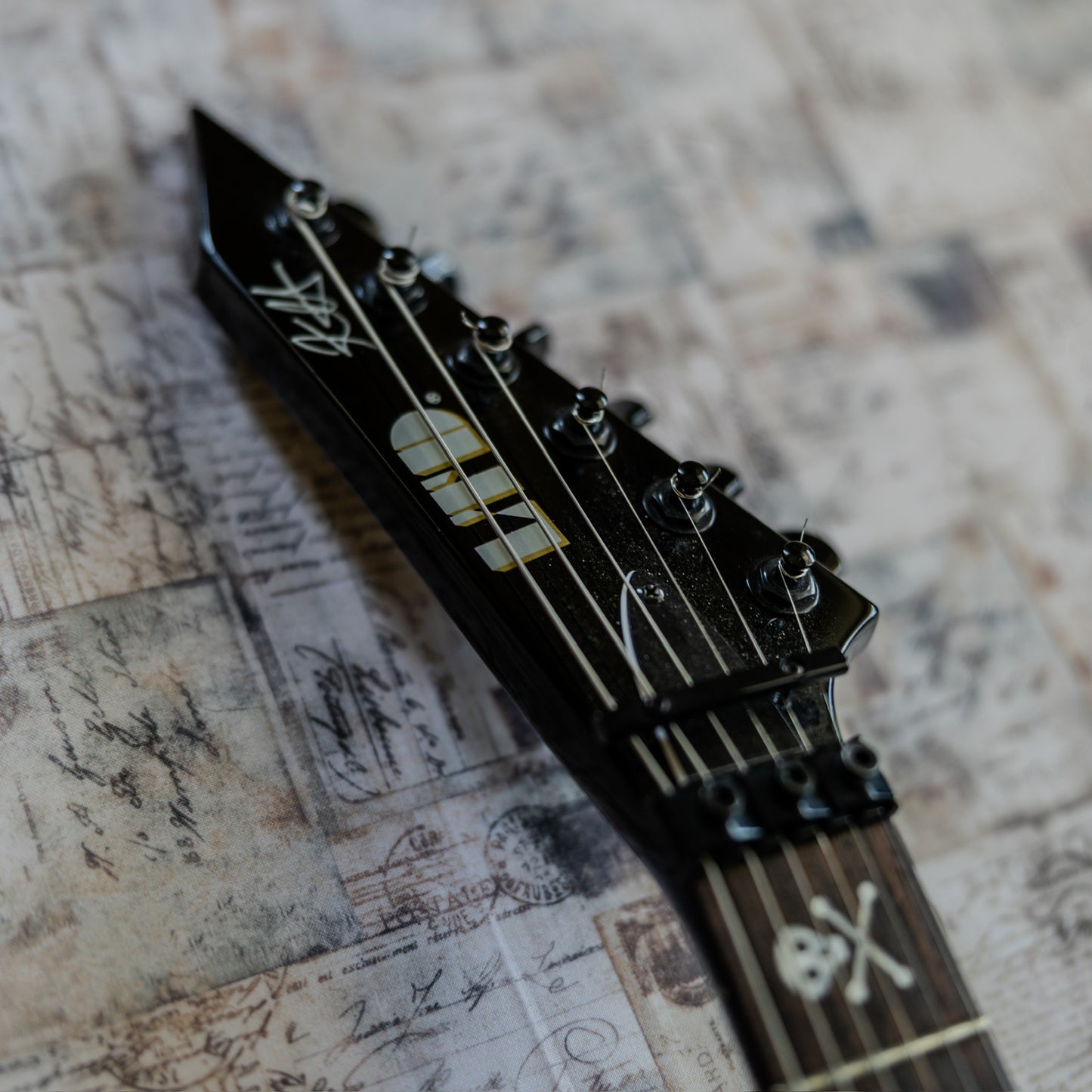 ESP LTD KH-602 Kirk Hammett Signature 2004 - Present - Black