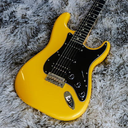 Fender Player Stratocaster HSS with Ebony Fretboard 2021 - Ferrari Yellow