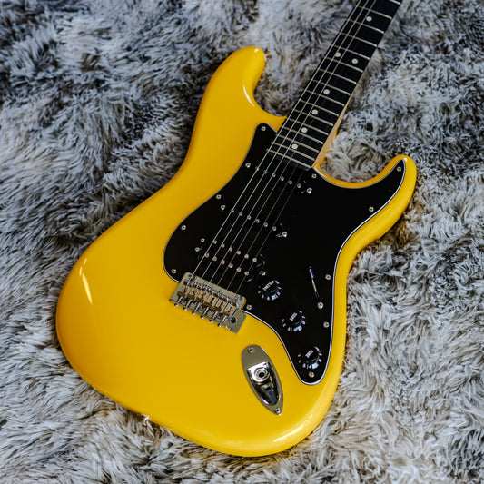Fender Player Stratocaster HSS with Ebony Fretboard 2021 - Ferrari Yellow