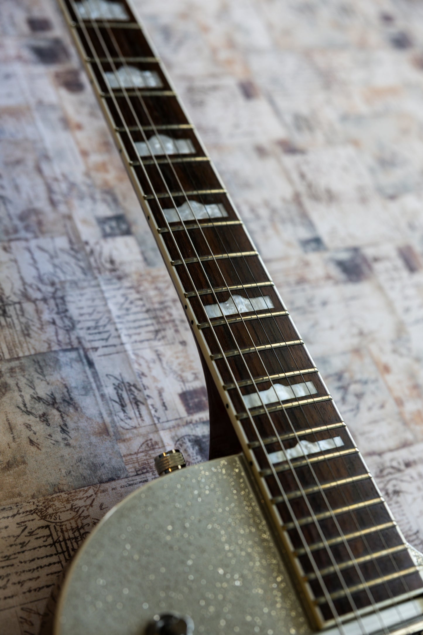 Gretsch G5439T Electromatic Pro Jet with Black Top Filter'Tron Pickups and Bigsby 2014 - 2017 - Silver Sparkle