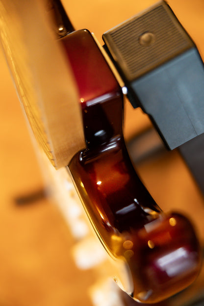 Fender Standard Stratocaster with Maple Fretboard 2006 - 2014 - Midnight Wine