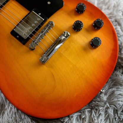 STUNNING Gibson Les Paul Studio without Fretboard Binding 2019 - 2024 - Tangerine Burst