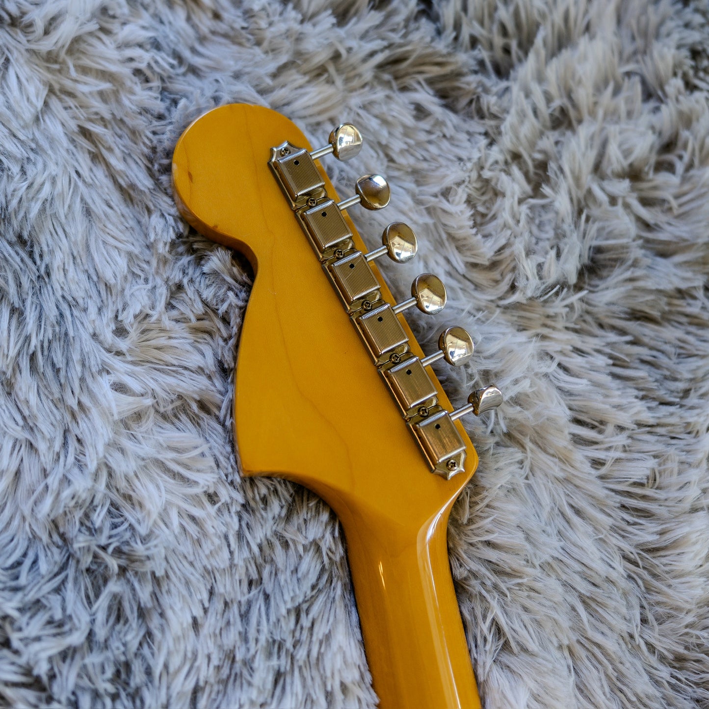 Fender MG-73 Mustang Reissue MIJ