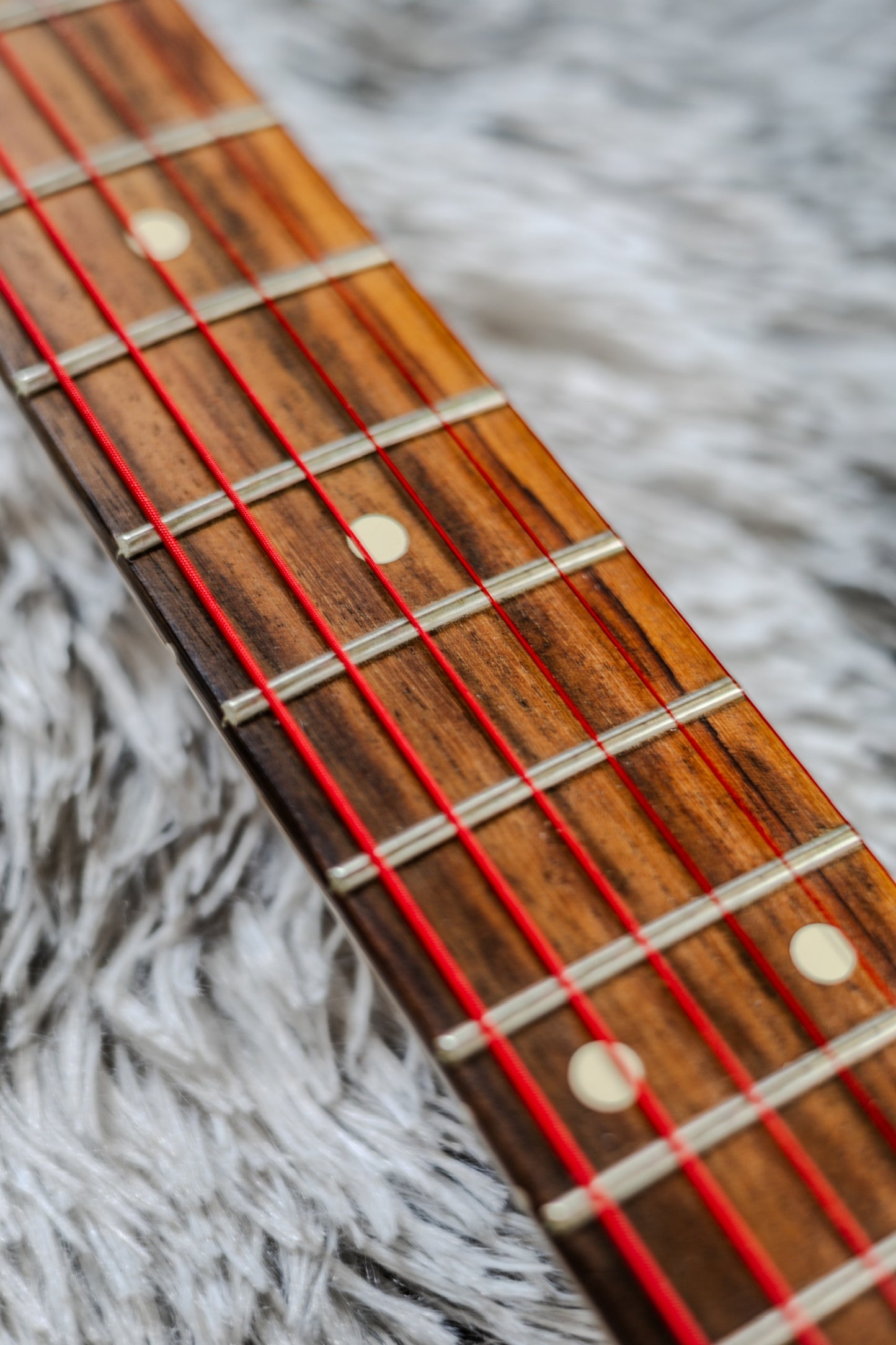 Fender Special Edition Blacktop Jazzmaster HH Stripe 2015-2016 - Black with Candy Apple Red Racing Stripe
