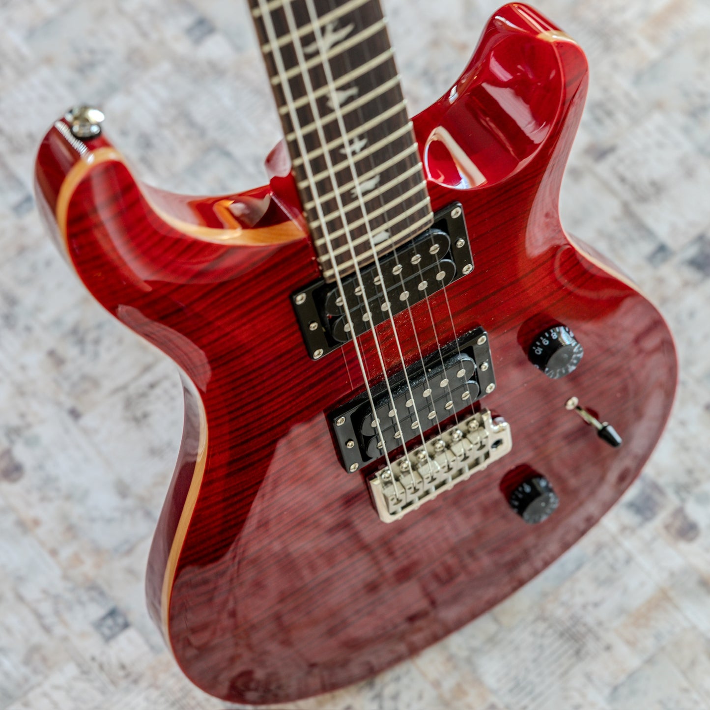 PRS SE Custom 24 2021 - 2024 - Ruby Red Flamed
