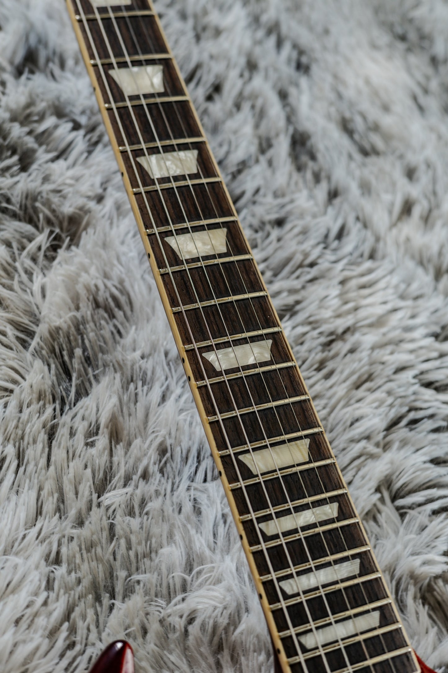 STUNNING Gibson SG Standard ’61 – Vintage Cherry, Pro Setup