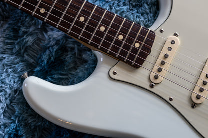 Fender Classic Player '60s Stratocaster with Rosewood Fretboard 2007 - 2018 - Sonic Blue