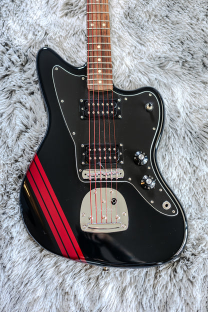 Fender Special Edition Blacktop Jazzmaster HH Stripe 2015-2016 - Black with Candy Apple Red Racing Stripe